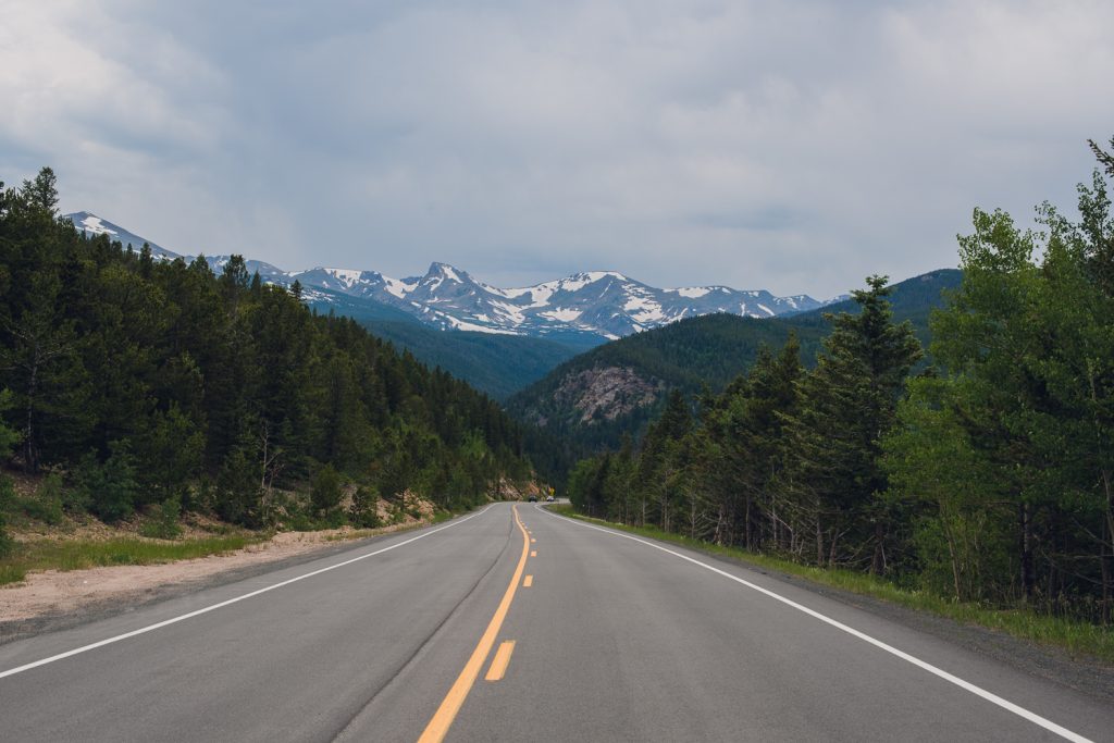 Driving across the Wyoming towarsds the Tetons
