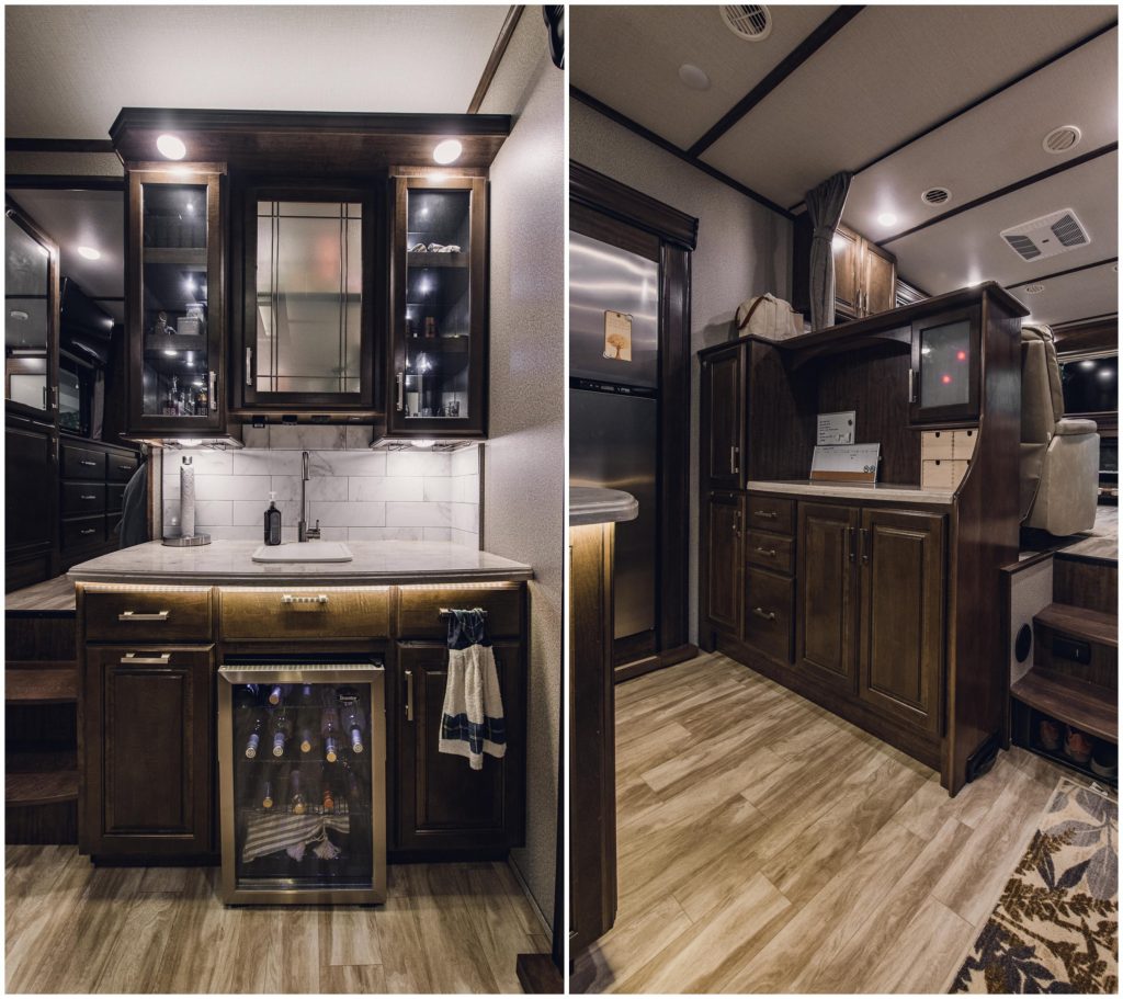grand design solitude 382 wine bar and kitchen nook